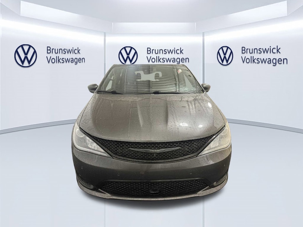 Used 2019 Chrysler Pacifica Touring Plus Van Passenger Van