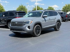 2026 Volkswagen Atlas 2.0T SE w/Technology 4MOTION