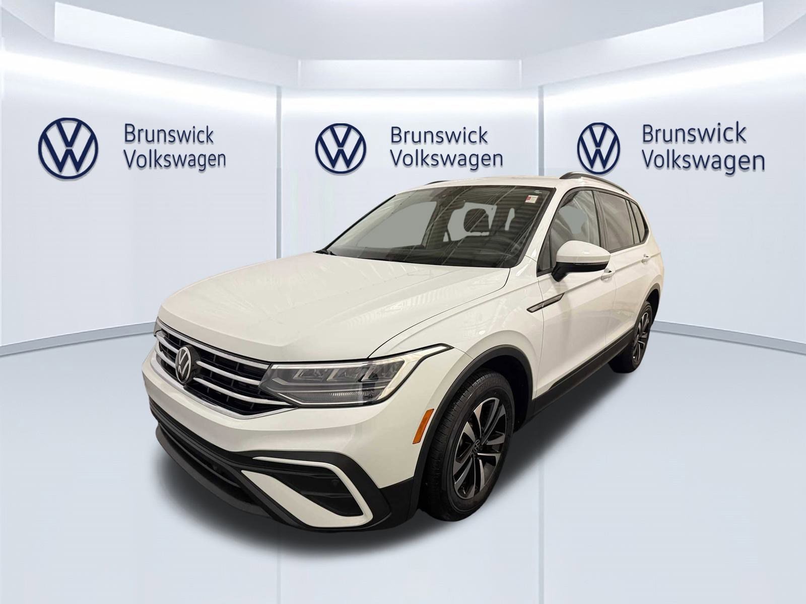 2023 Volkswagen Tiguan S