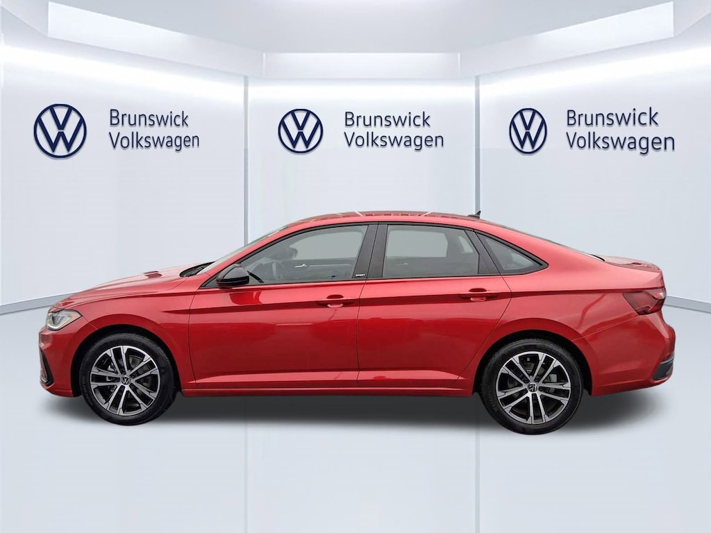 Certified 2025 Volkswagen Jetta 1.5T Sport Sedan