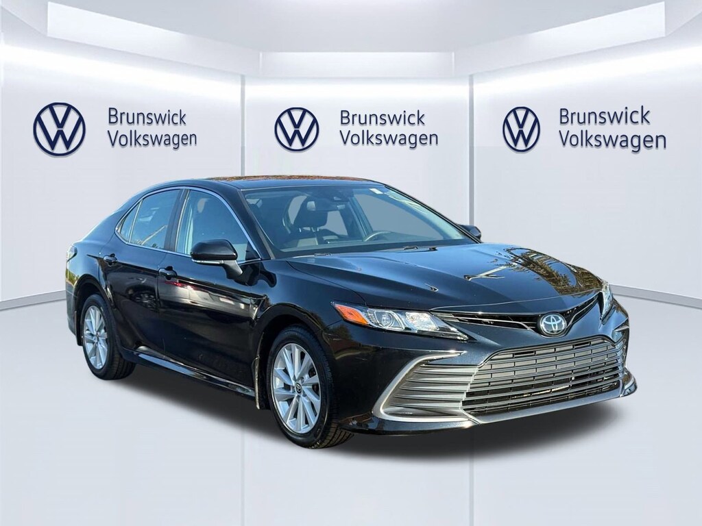 Used 2022 Toyota Camry LE Sedan