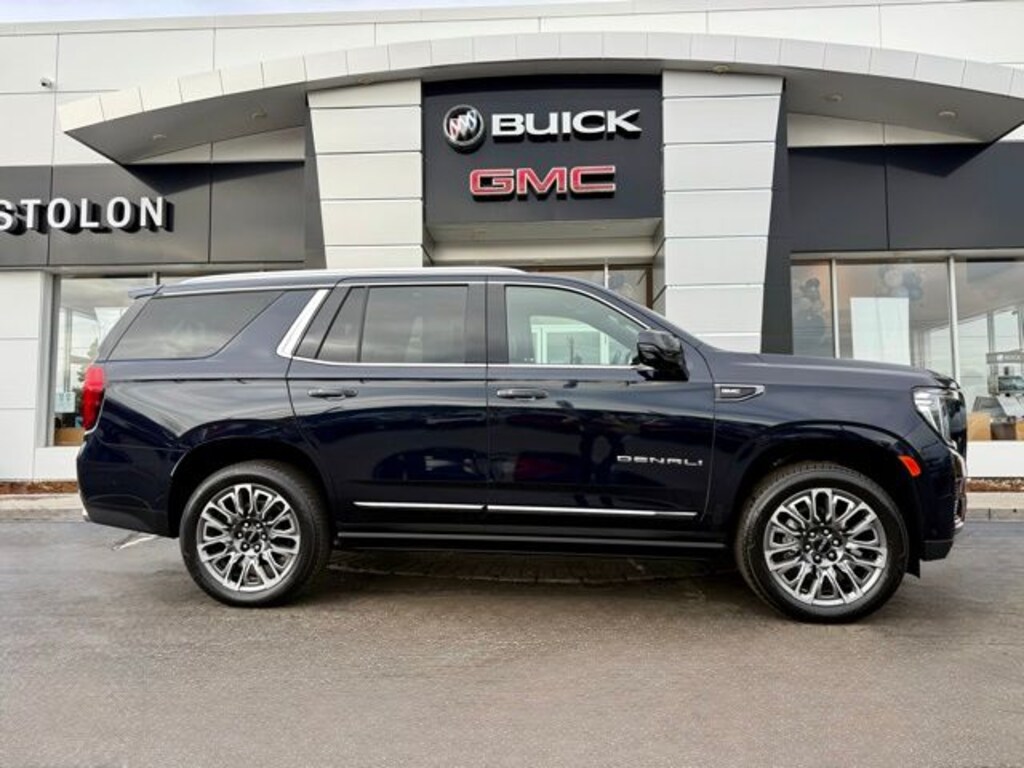 Used 2023 GMC Yukon Denali Ultimate SUV