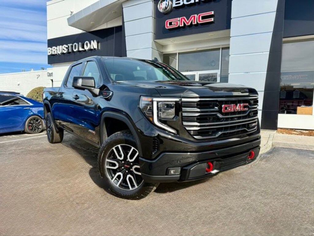 Used 2025 GMC Sierra 1500 AT4 Truck Crew Cab