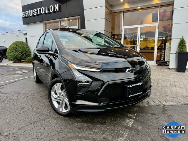 2023 Chevrolet Bolt EV 1LT photo 3