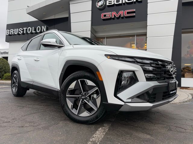 2025 Hyundai Tucson SEL Convenience photo 3