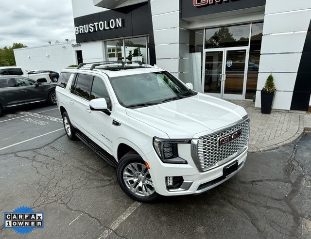 Used 2022 GMC Yukon XL Denali with VIN 1GKS2JKL0NR193063 for sale in Springfield, VT