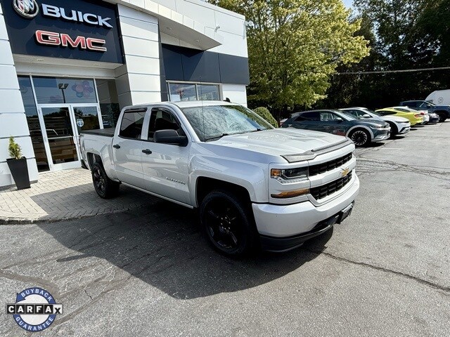2018 Chevrolet Silverado 1500 Custom photo 4