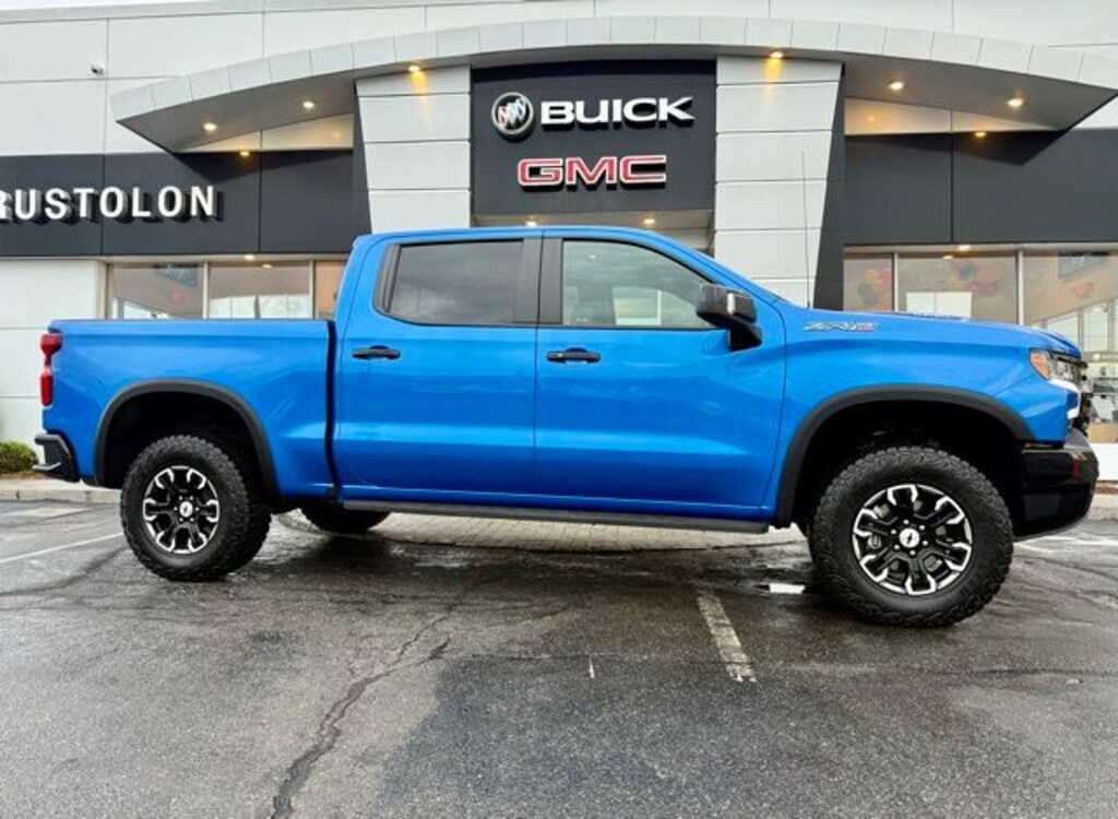 Used 2025 Chevrolet Silverado 1500 ZR2 Truck Crew Cab