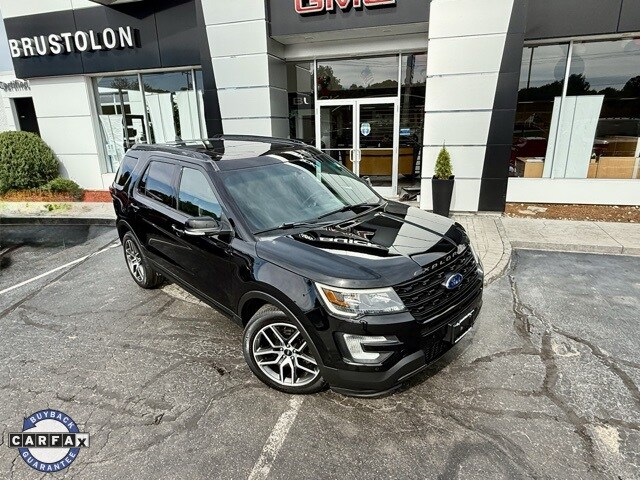 2016 Ford Explorer Sport photo 2