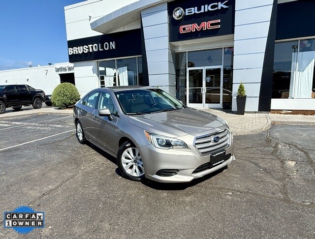 2015 Subaru Legacy 2.5i Premium photo 2