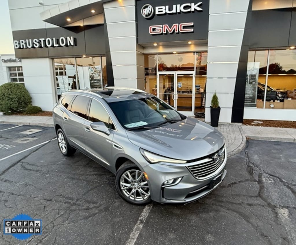 Used 2023 Buick Enclave Essence SUV
