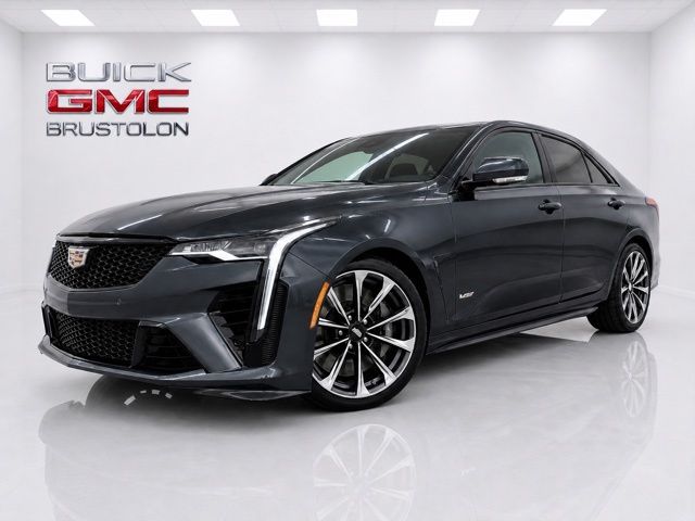 2022 Cadillac CT4