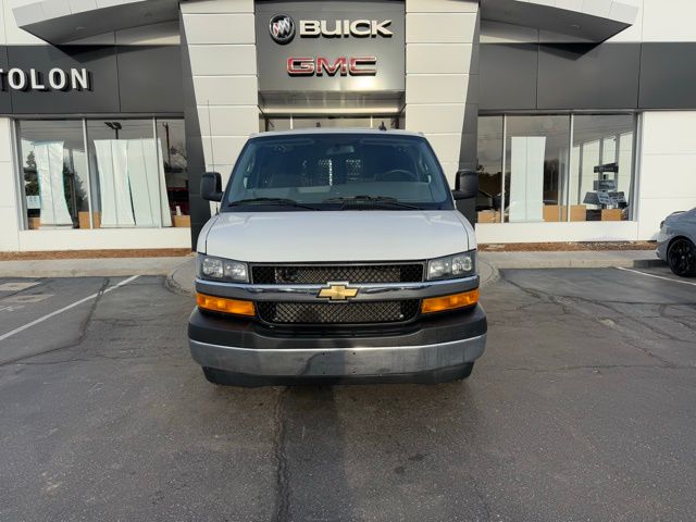 2024 Chevrolet Express Cargo 2500 Work Van photo 3
