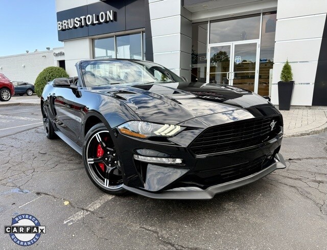 2020 Ford Mustang GT Premium Convertible photo 2