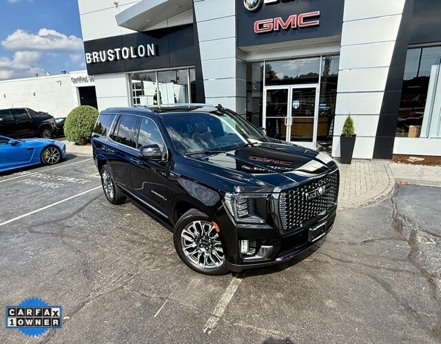 2023 Gmc Yukon Denali Ultimate photo 2