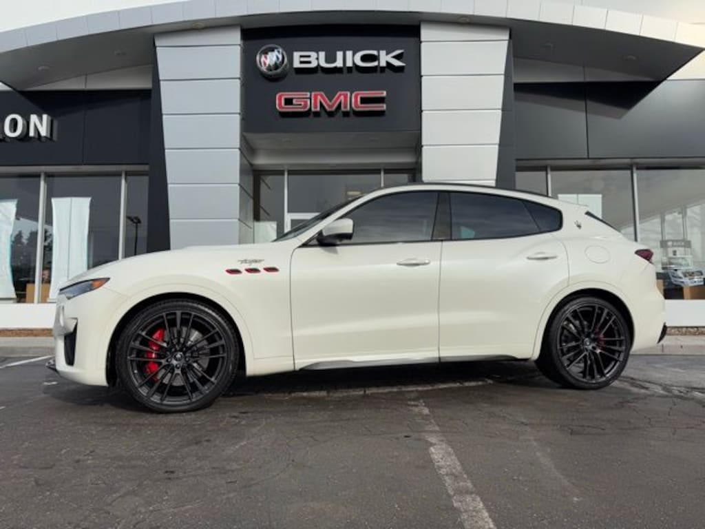 Used 2022 Maserati Levante Trofeo SUV