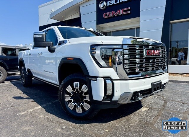 2024 Gmc Sierra 2500 HD Denali photo 3