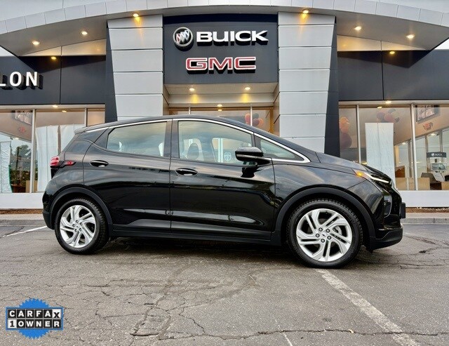 2023 Chevrolet Bolt EV 1LT photo 2