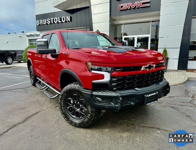 2024 Chevrolet Silverado 1500 ZR2 photo 3