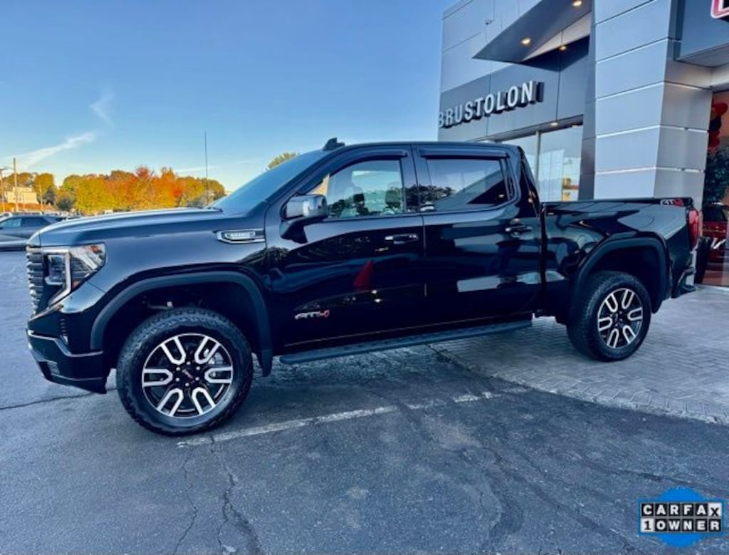Used 2025 GMC Sierra 1500 AT4 Truck Crew Cab