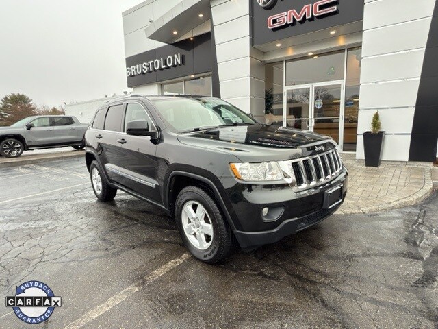 2013 Jeep Grand Cherokee Laredo photo 2