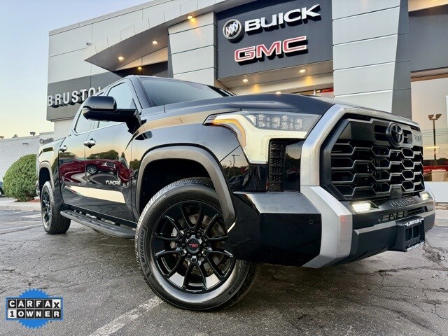 2022 Toyota Tundra Limited photo 3