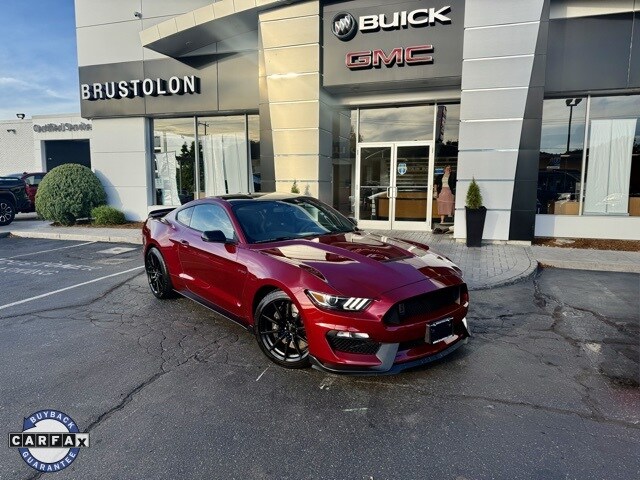 2018 Ford Mustang Shelby GT350 photo 2