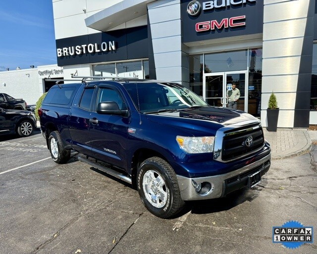 2013 Toyota Tundra Grade Double Cab photo 2