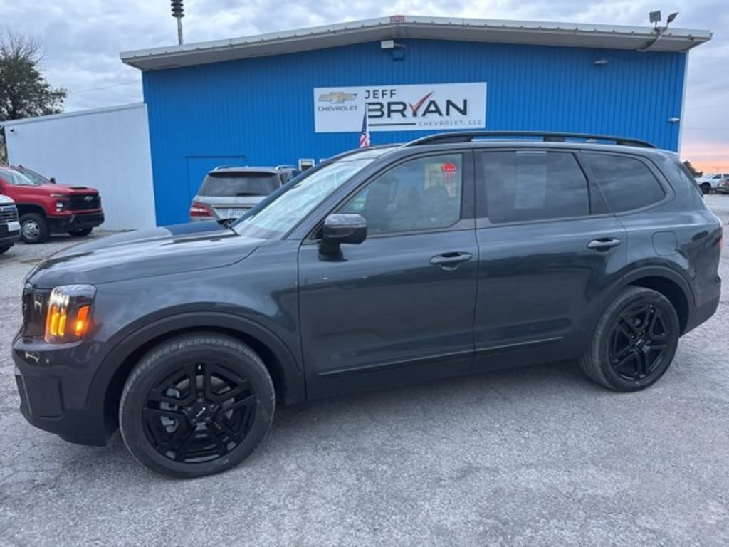 Used 2024 Kia Telluride EX X-Line