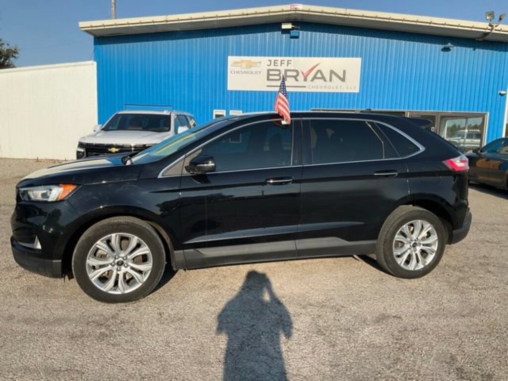 Used 2022 Ford Edge Titanium