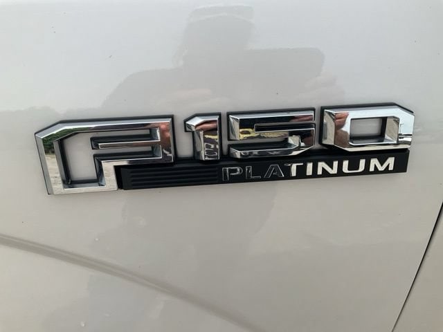 2017 Ford F-150 XL - Photo 10