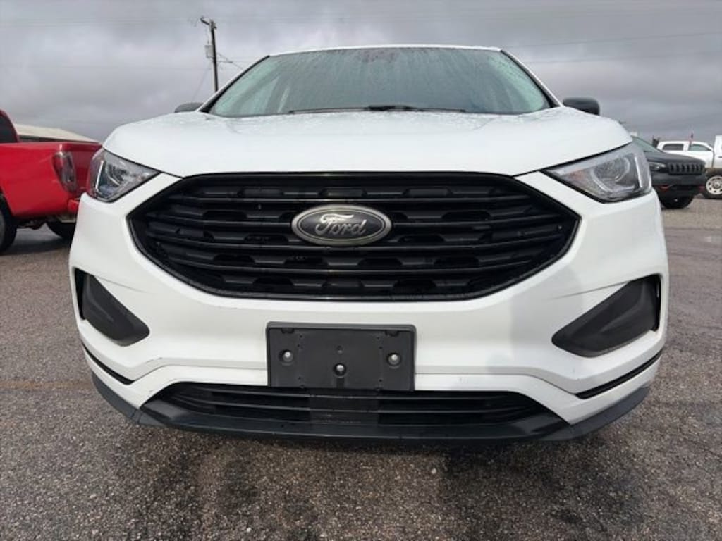 Used 2022 Ford Edge SE