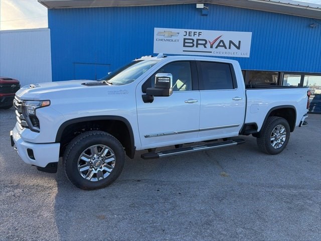 2026 Chevrolet Silverado 3500HD High Country's photo