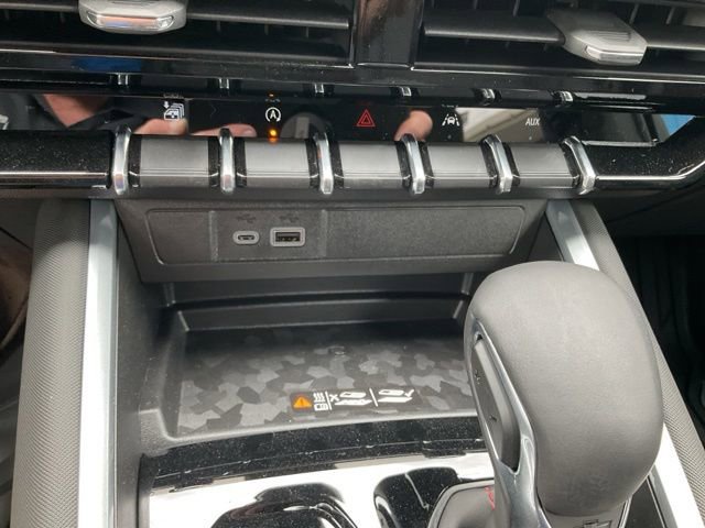 2026 Chevrolet Colorado Z71 - Photo 21