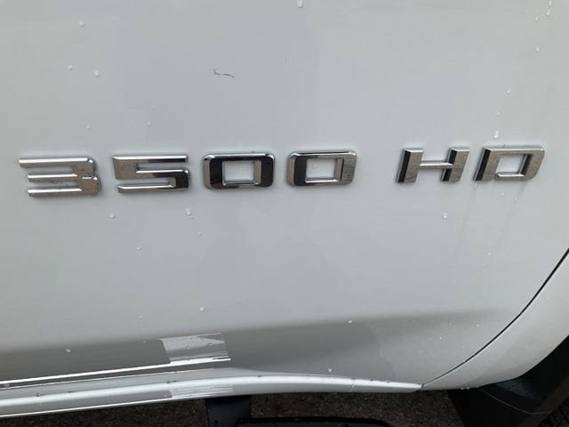 2026 Chevrolet Silverado 3500 HD LTZ - Photo 13
