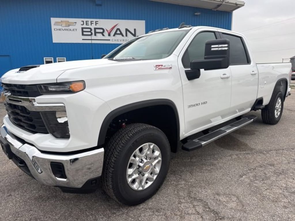 New 2026 Chevrolet Silverado 3500 HD LT Truck