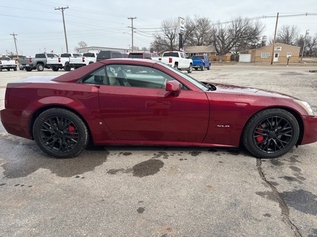 2006 Cadillac XLR photo 3