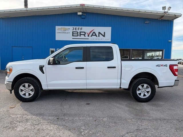 2021 Ford F-150 XL's photo