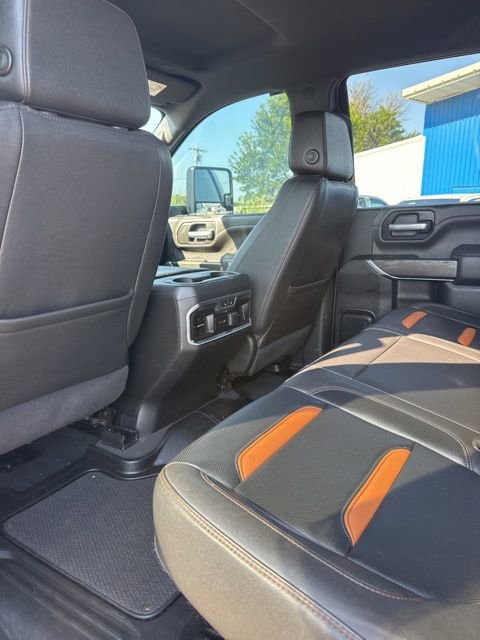 2023 GMC Sierra 2500HD AT4 - Photo 13