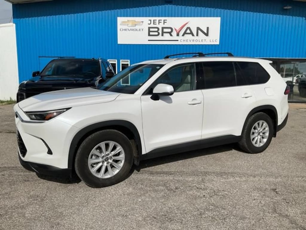 Used 2025 Toyota Grand Highlander XLE