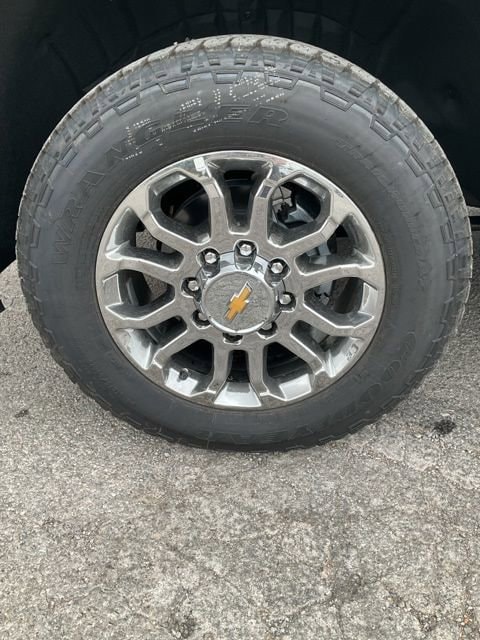 2026 Chevrolet Silverado 3500 HD LTZ - Photo 6