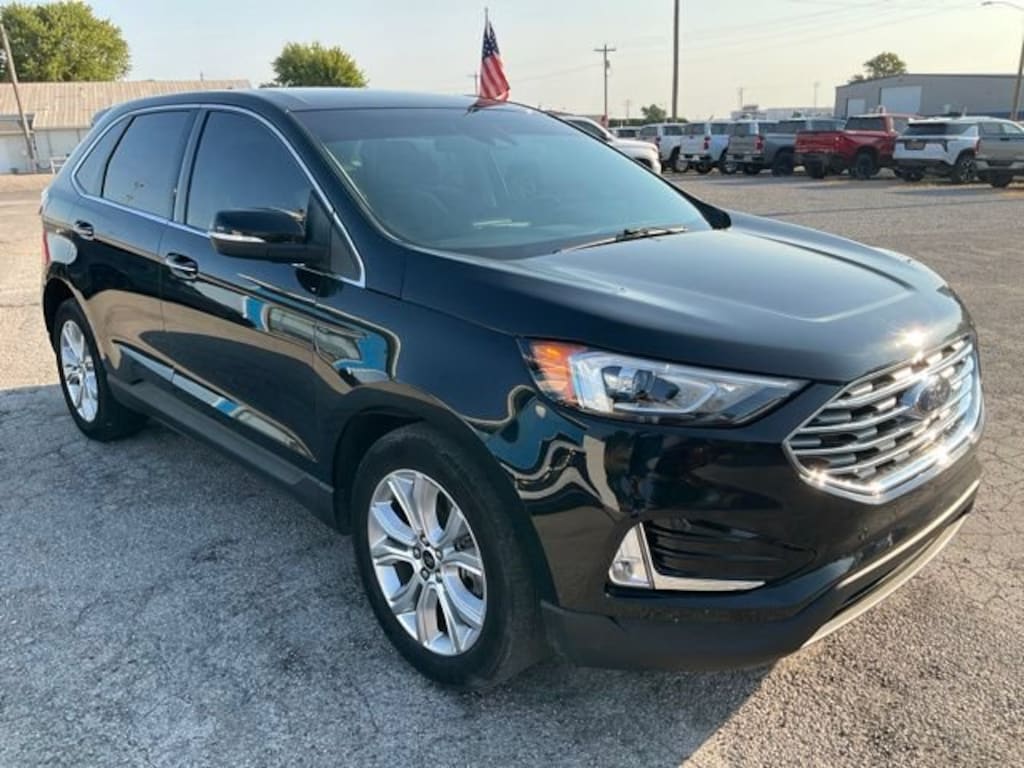 Used 2022 Ford Edge Titanium