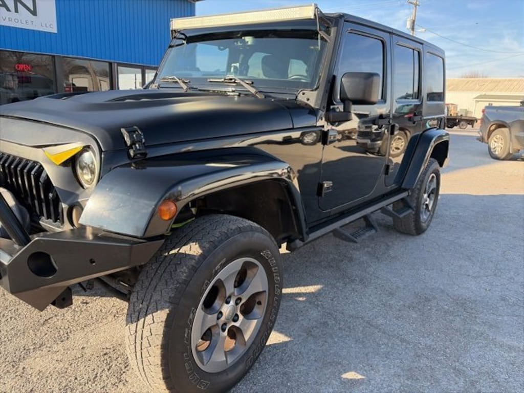 Used 2015 Jeep Wrangler Unlimited Sahara