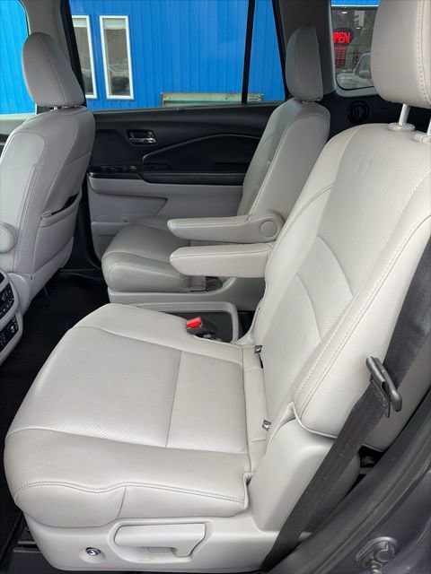 2019 Honda Pilot Elite - Photo 16