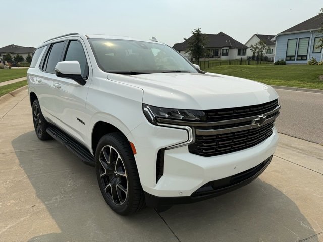 2021 Chevrolet Tahoe RST photo 4
