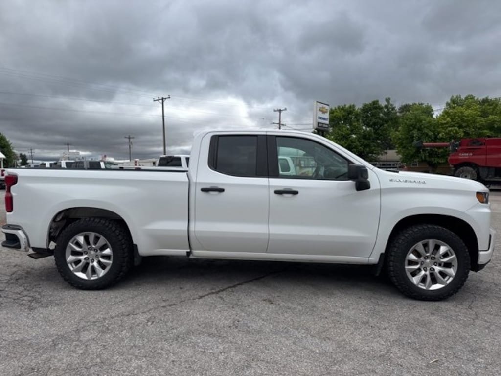 Used 2021 Chevrolet Silverado 1500 Custom Truck
