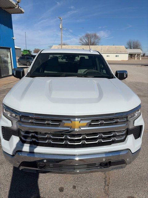2026 Chevrolet Silverado 1500 LTZ photo 4