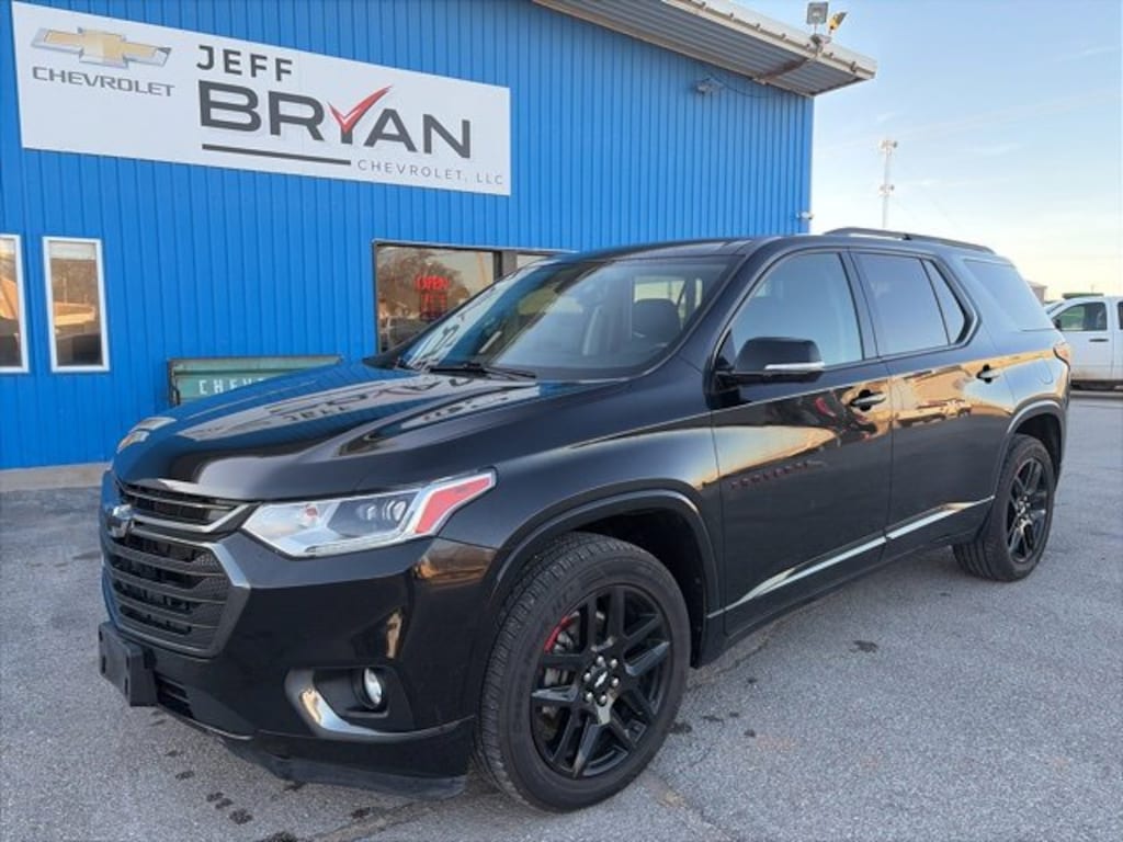 Used 2020 Chevrolet Traverse Premier SUV