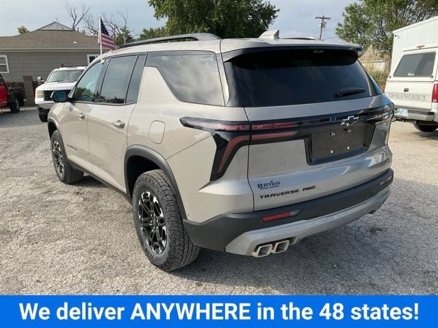 2027 Chevrolet Traverse Z71 - Photo 7