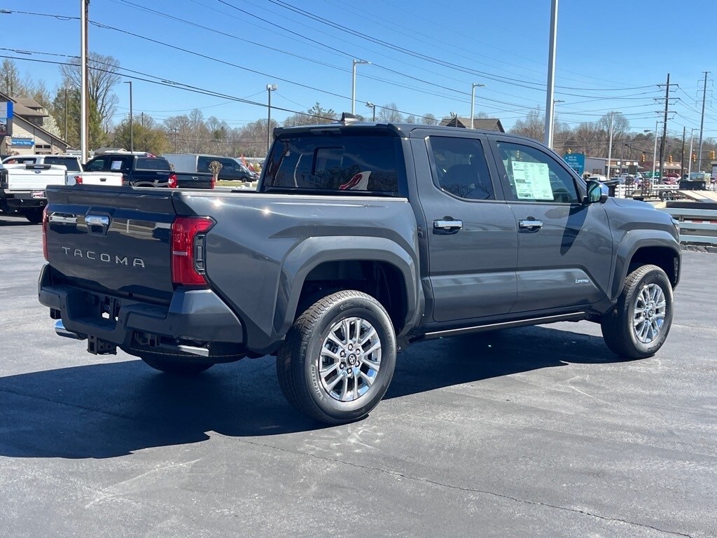 2024 Toyota Tacoma Limited photo 3